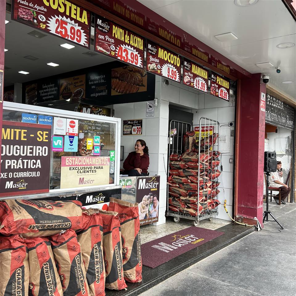 Entrega de pedidos da Master Carnes com atendimento rápido em São Paulo